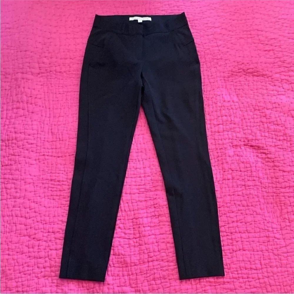 Veronica Beard Black Ankle Pants, US0